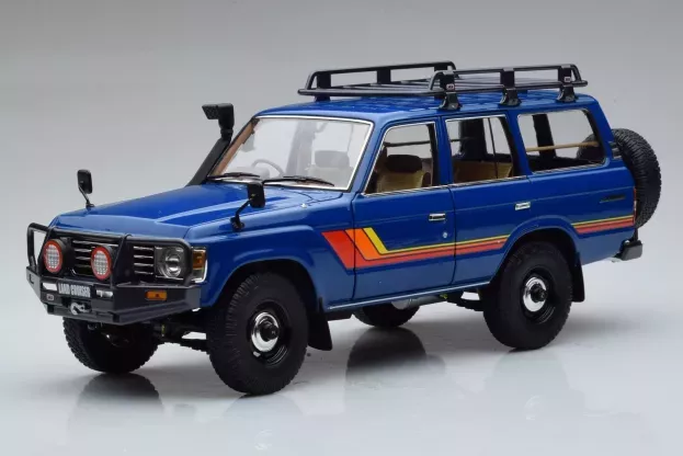 Kyosho Toyota Land Cruiser J60 1980 1:18 08956XBL